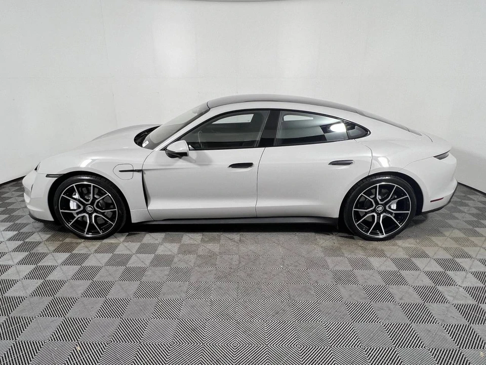 2023 Porsche Taycan 4S - Image 2 of 5