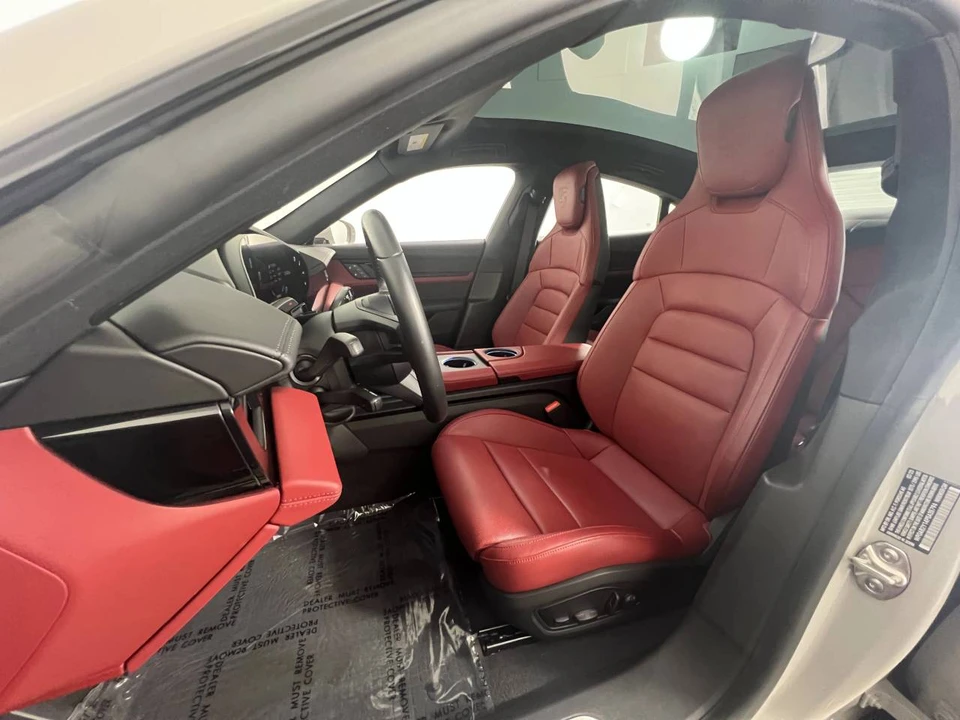 2023 Porsche Taycan 4S - Image 5 of 5
