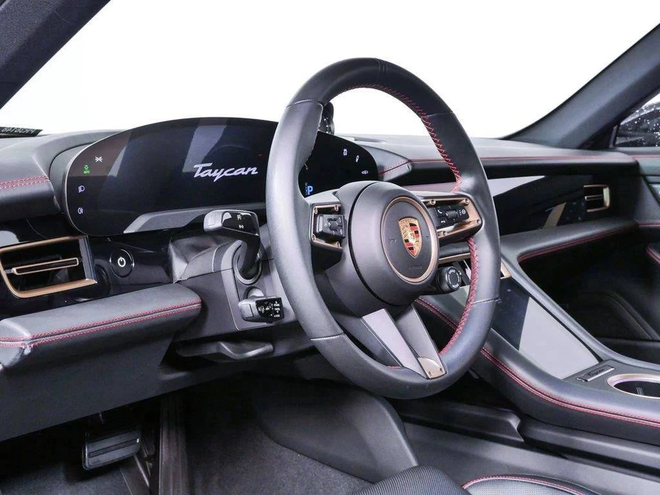 2023 Porsche Taycan 4S - Image 4 of 5