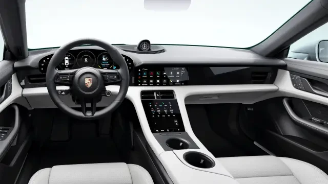 2023 Porsche Taycan 4S - Image 30 of 31