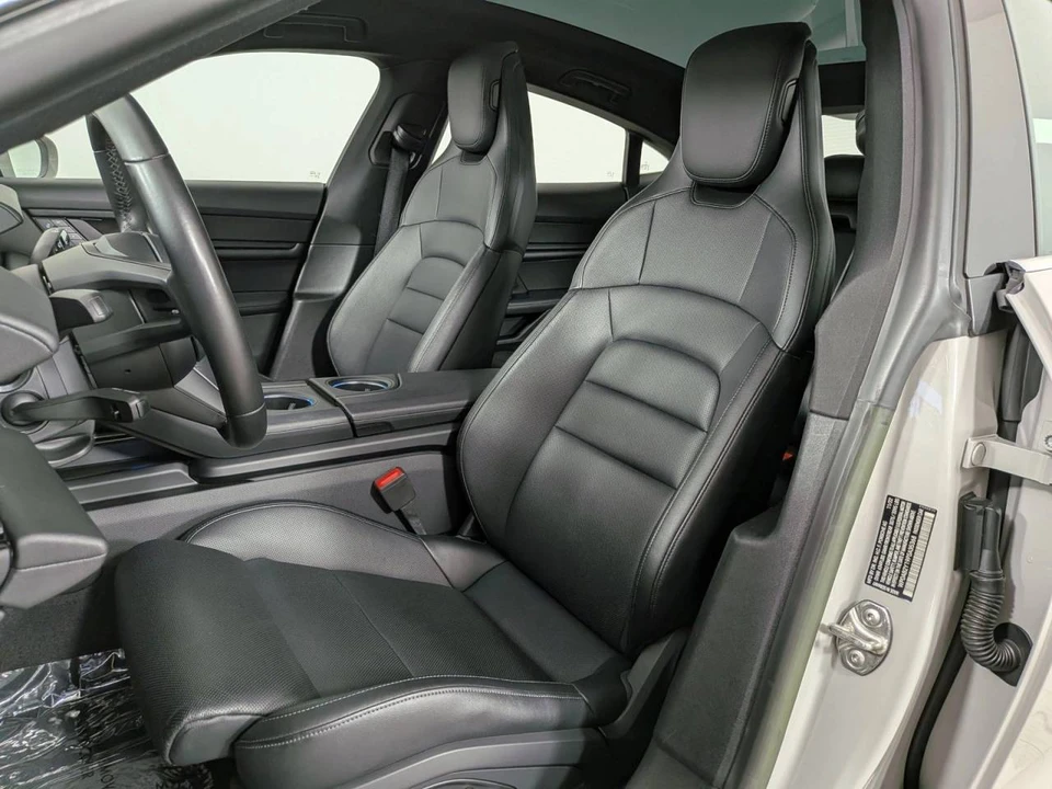 2023 Porsche Taycan 4S - Image 5 of 5