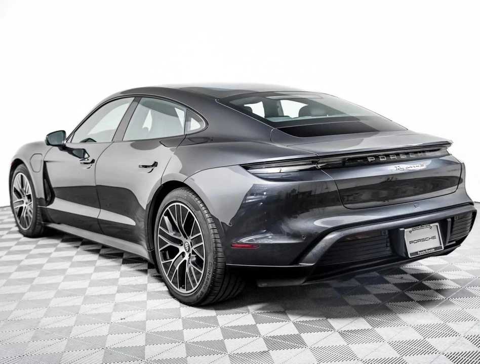 2023 Porsche Taycan 4S - Image 3 of 5