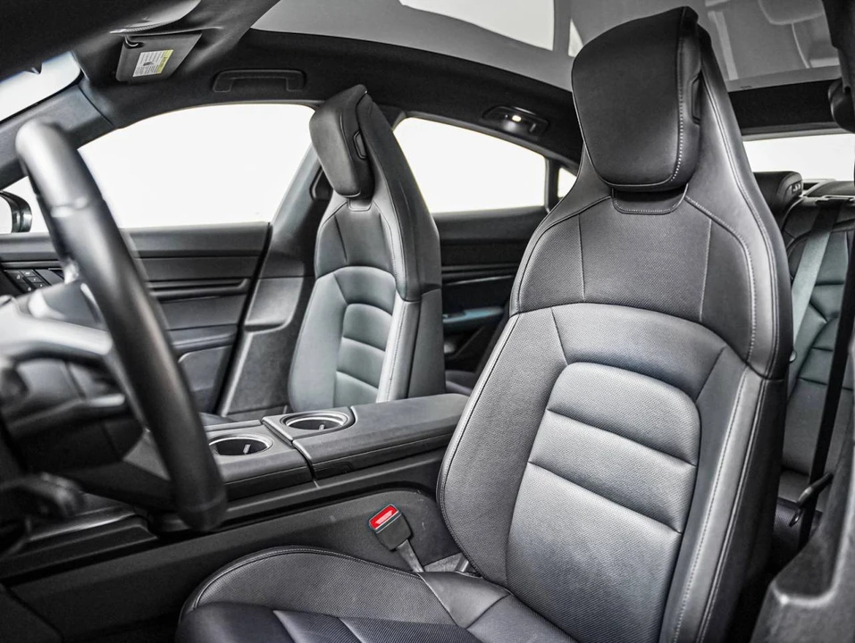 2023 Porsche Taycan 4S - Image 5 of 5