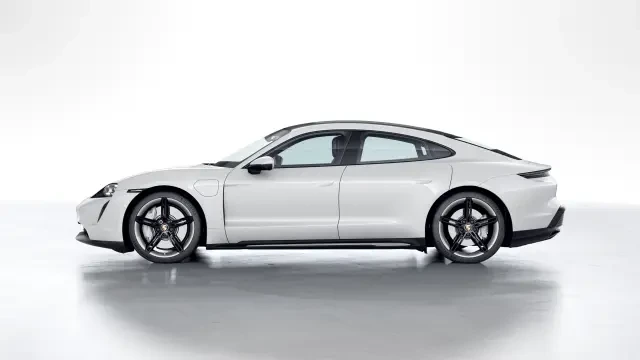 2023 Porsche Taycan 4S - Image 14 of 31