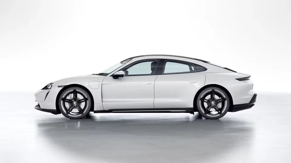 2023 Porsche Taycan 4S - Image 11 of 31