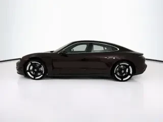 2023 Porsche Taycan 4S - Image 13 of 31
