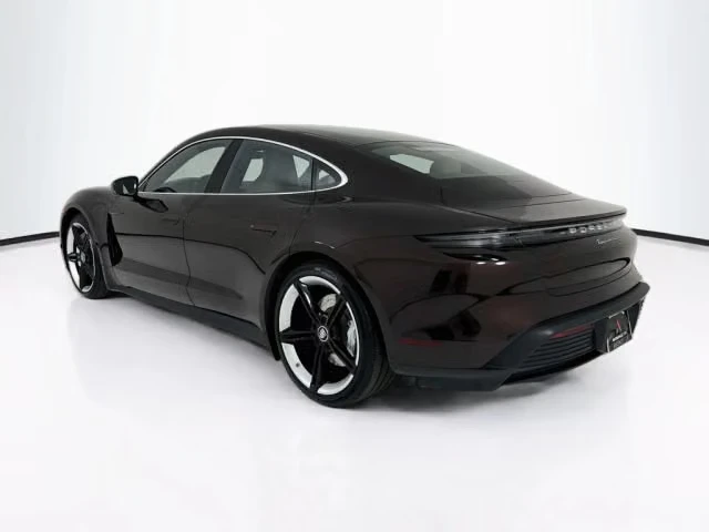2023 Porsche Taycan 4S - Image 18 of 31