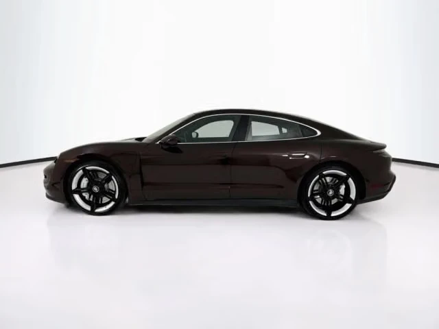 2023 Porsche Taycan 4S - Image 10 of 31