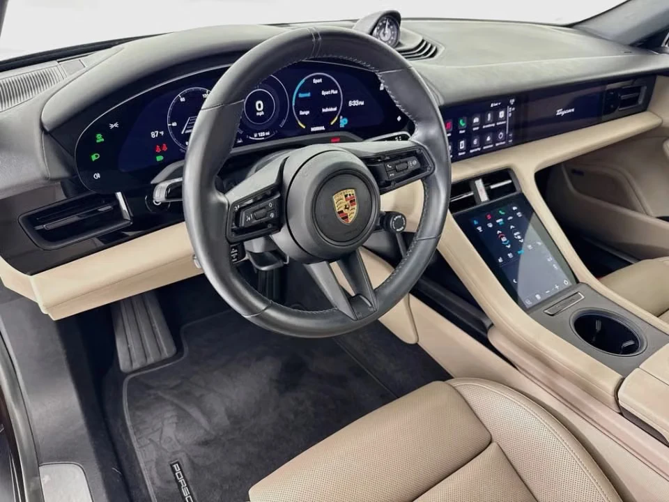 2023 Porsche Taycan 4S - Image 27 of 31
