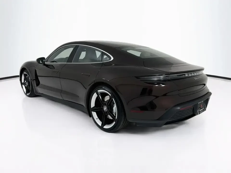 2023 Porsche Taycan 4S - Image 23 of 31