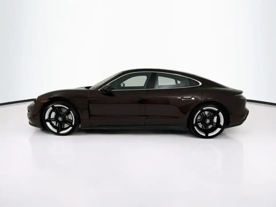2023 Porsche Taycan 4S - Image 15 of 31