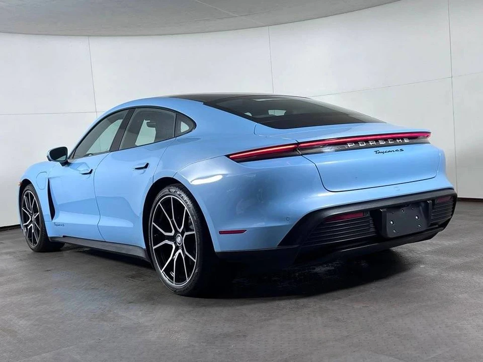2023 Porsche Taycan 4S - Image 3 of 5