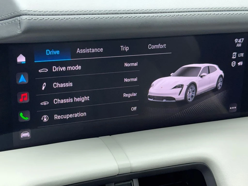 2023 Porsche Taycan 4S - Image 25 of 31