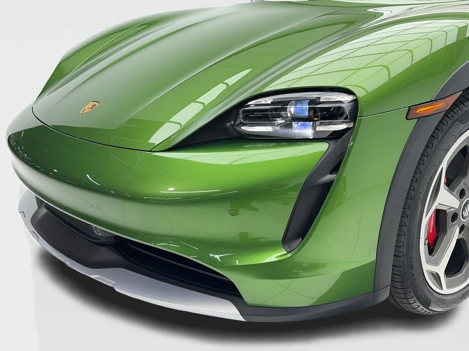 2023 Porsche Taycan 4S - Image 5 of 12
