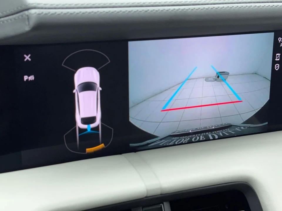 2023 Porsche Taycan 4S - Image 28 of 31