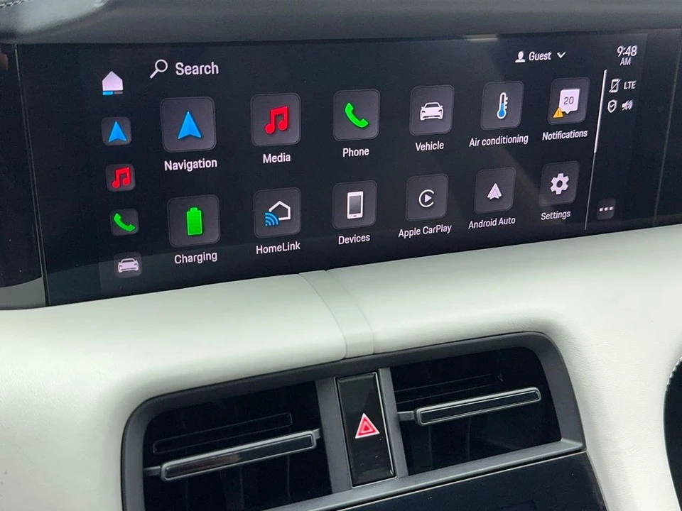 2023 Porsche Taycan 4S - Image 30 of 31