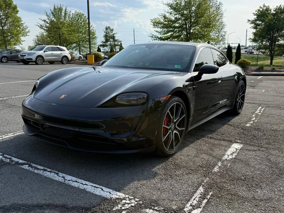 2023 Porsche Taycan 4S - Image 4 of 8