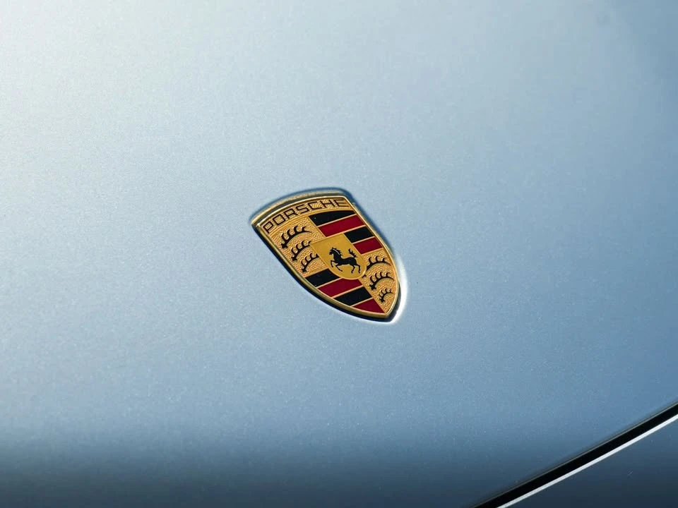 2023 Porsche Taycan 4S - Image 10 of 20