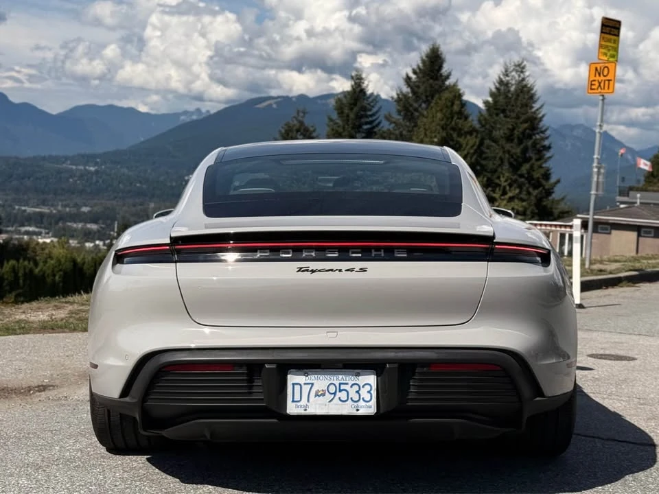 2023 Porsche Taycan 4S - Image 4 of 19