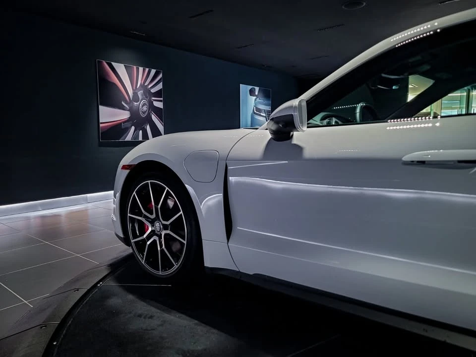 2023 Porsche Taycan 4S - Image 11 of 20