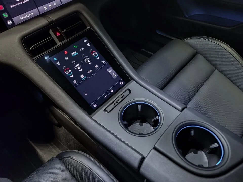 2023 Porsche Taycan 4S - Image 19 of 20