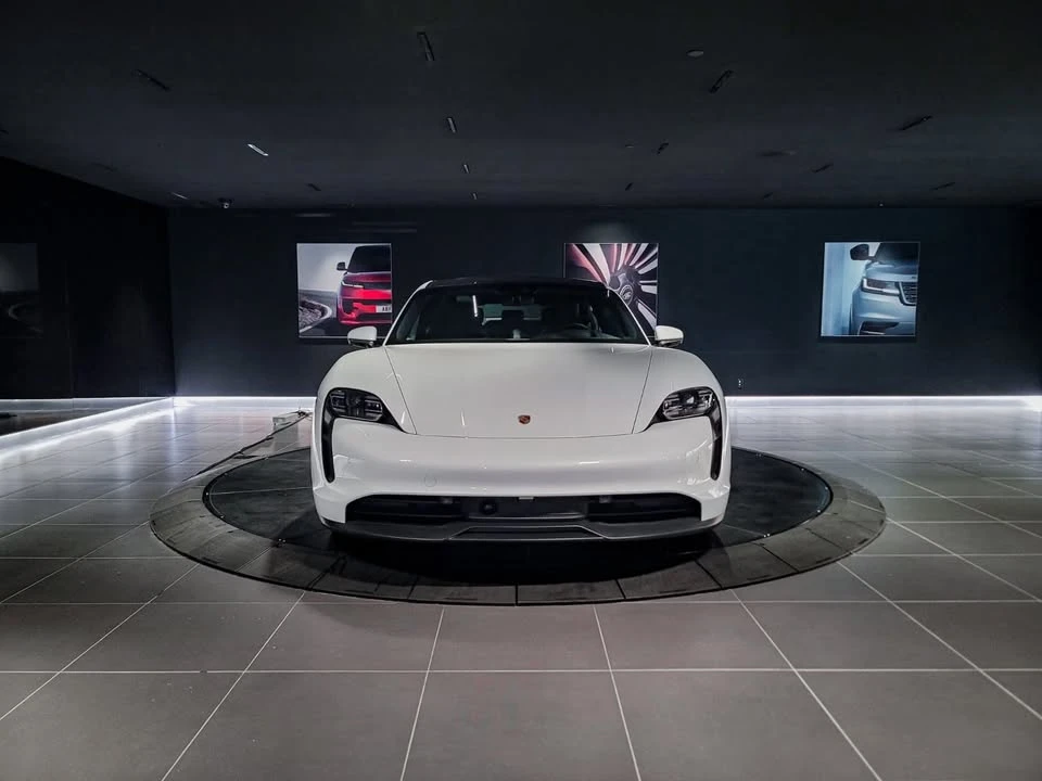 2023 Porsche Taycan 4S - Image 4 of 20