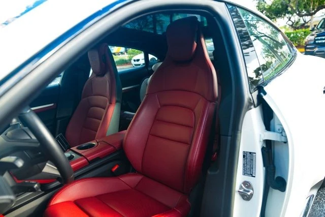 2023 Porsche Taycan 4S - Image 28 of 31