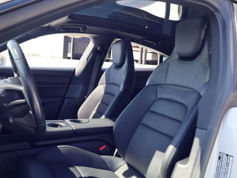 2023 Porsche Taycan 4S - Image 5 of 5