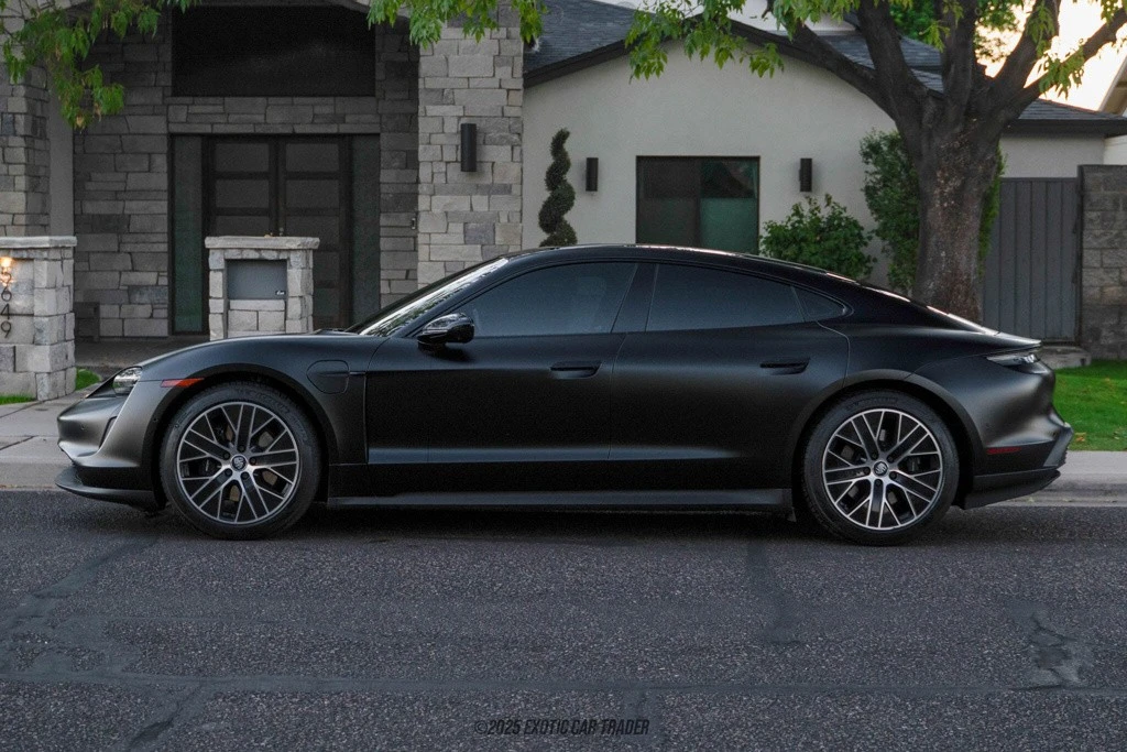 2023 Porsche Taycan 4S - Image 3 of 12