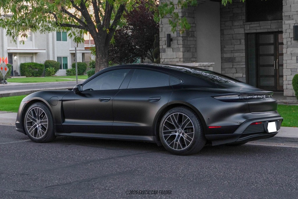 2023 Porsche Taycan 4S - Image 6 of 12