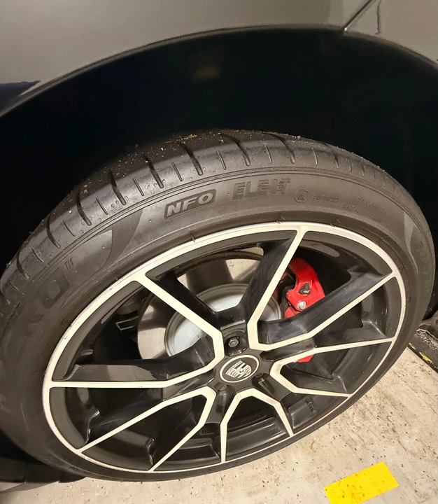 2023 Porsche Taycan 4S - Image 20 of 31