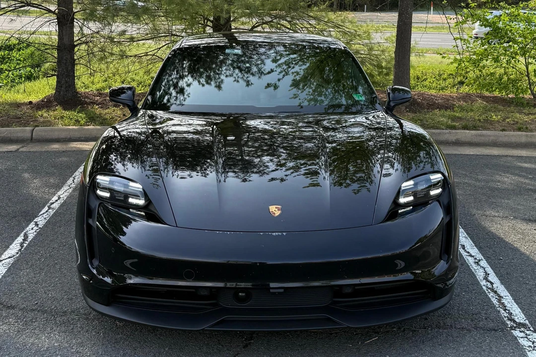 2023 Porsche Taycan 4S - Image 2 of 31