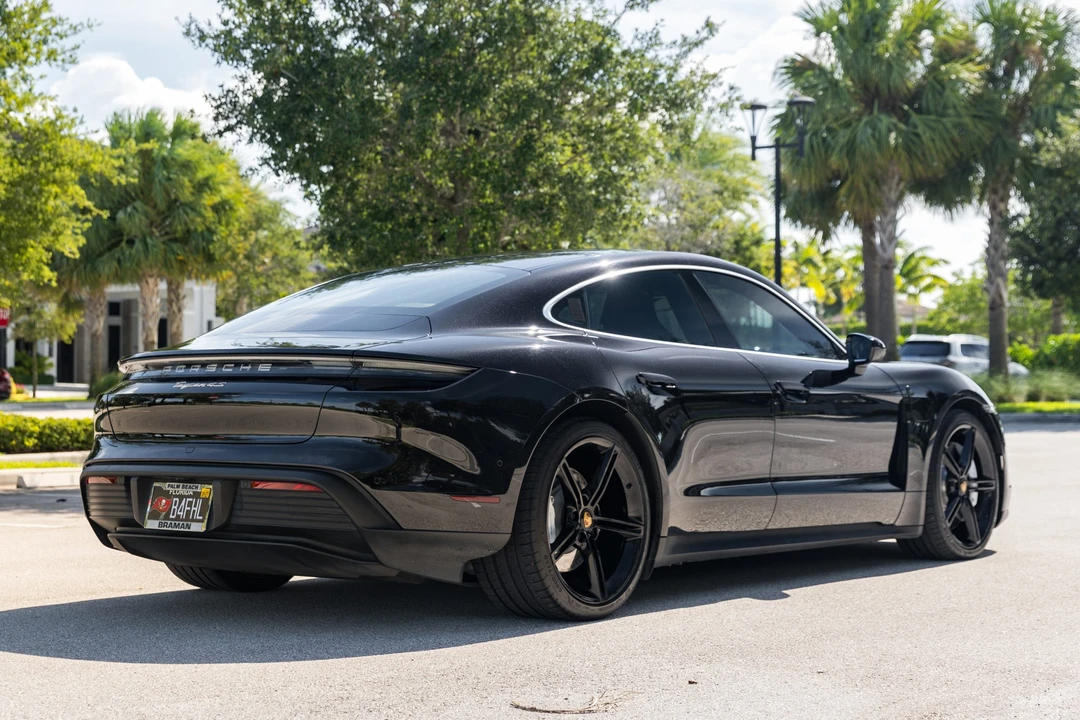 2023 Porsche Taycan 4S - Image 5 of 31