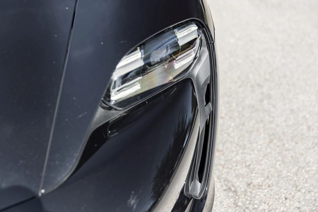 2023 Porsche Taycan 4S - Image 14 of 31