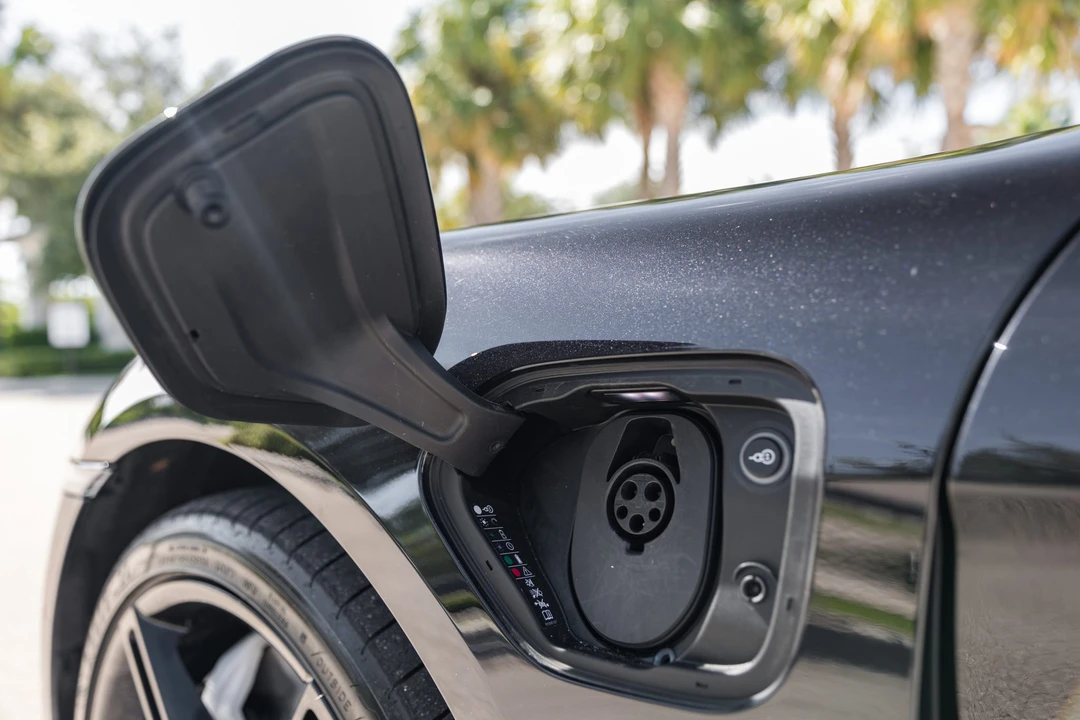 2023 Porsche Taycan 4S - Image 31 of 31