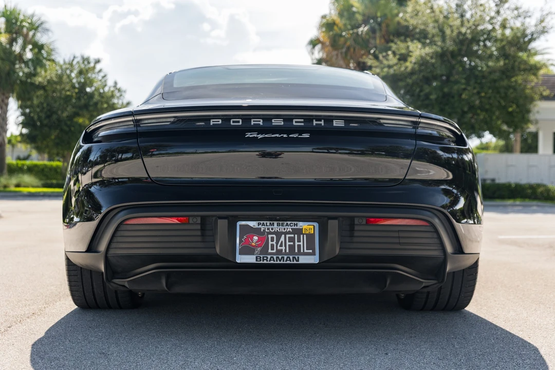 2023 Porsche Taycan 4S - Image 6 of 31