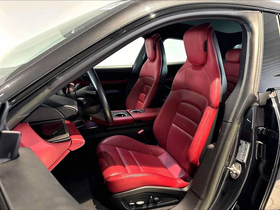 2023 Porsche Taycan 4S - Image 5 of 5
