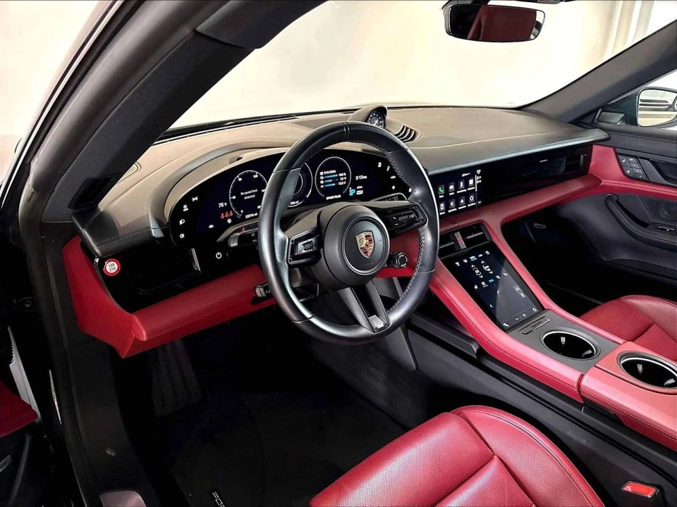 2023 Porsche Taycan 4S - Image 4 of 5