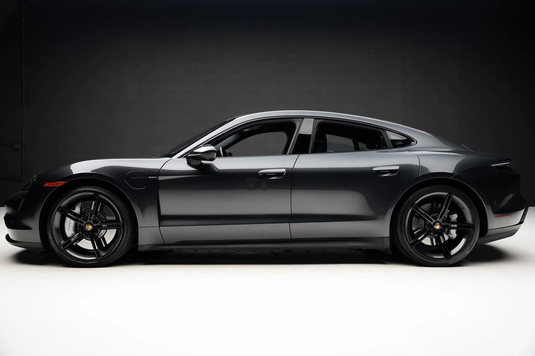 2023 Porsche Taycan 4S - Image 16 of 21