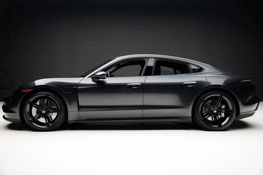 2023 Porsche Taycan 4S - Image 16 of 21
