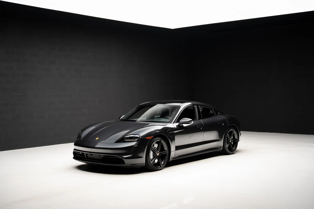 2023 Porsche Taycan 4S - Image 4 of 12
