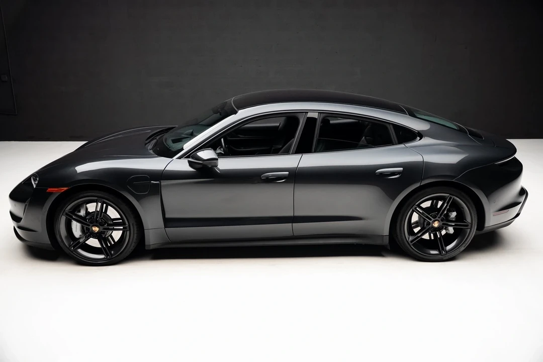 2023 Porsche Taycan 4S - Image 15 of 21