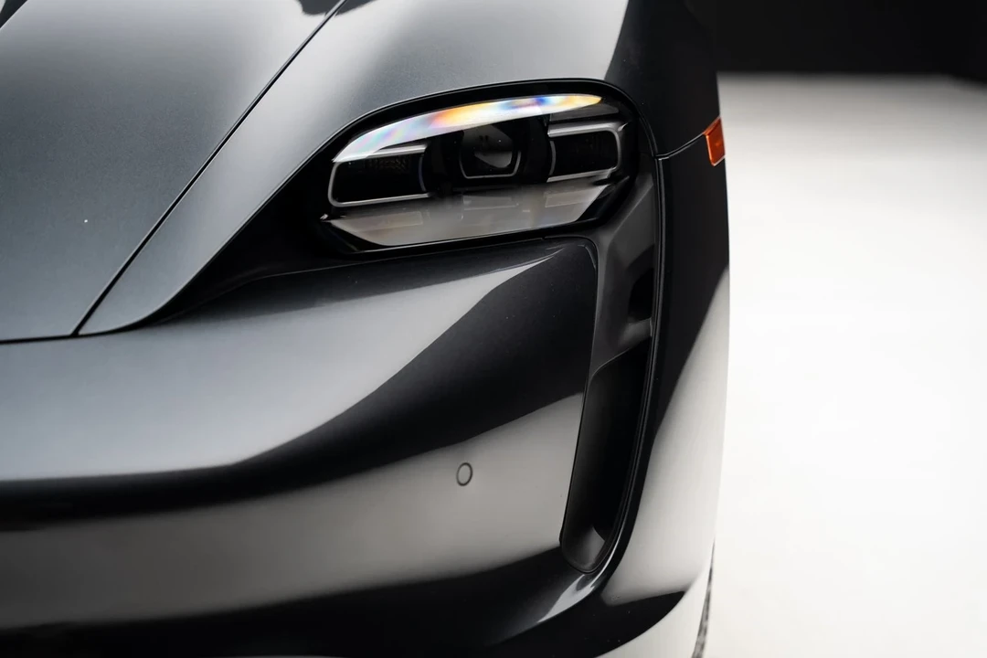 2023 Porsche Taycan 4S - Image 9 of 21
