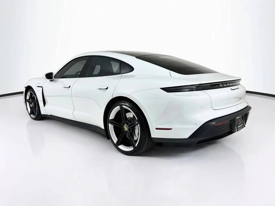 2023 Porsche Taycan 4S - Image 3 of 5