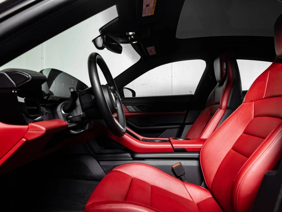 2023 Porsche Taycan 4S - Image 5 of 5