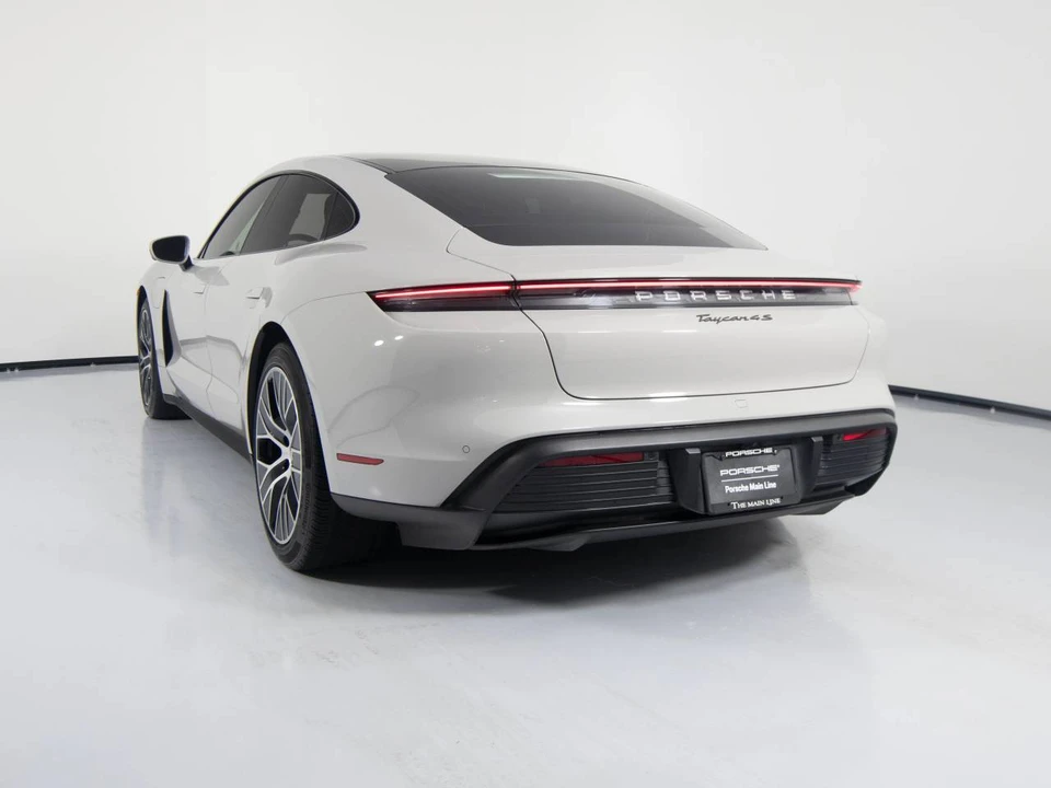 2023 Porsche Taycan 4S - Image 3 of 5