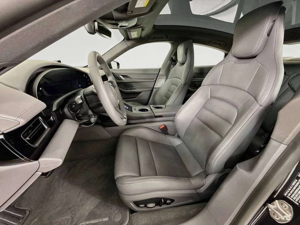 2023 Porsche Taycan 4S - Image 5 of 5