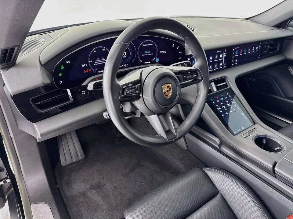 2023 Porsche Taycan 4S - Image 4 of 5