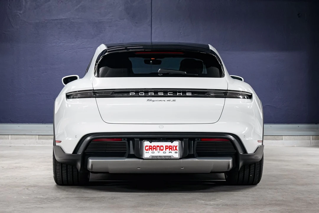 2023 Porsche Taycan 4S - Image 4 of 31