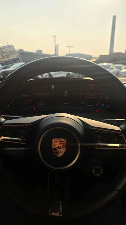 2023 Porsche Taycan 4S - Image 10 of 13